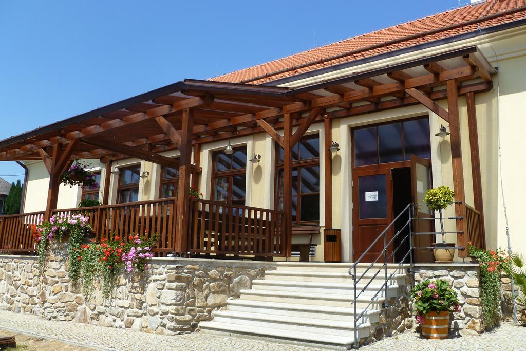 Penzion U Rudolfů Vlasenice Exterior foto